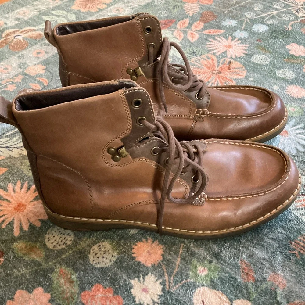 GBX Layne Moc Toe Boots Mens 9.5 Brown Leather Lace Up Work Casual